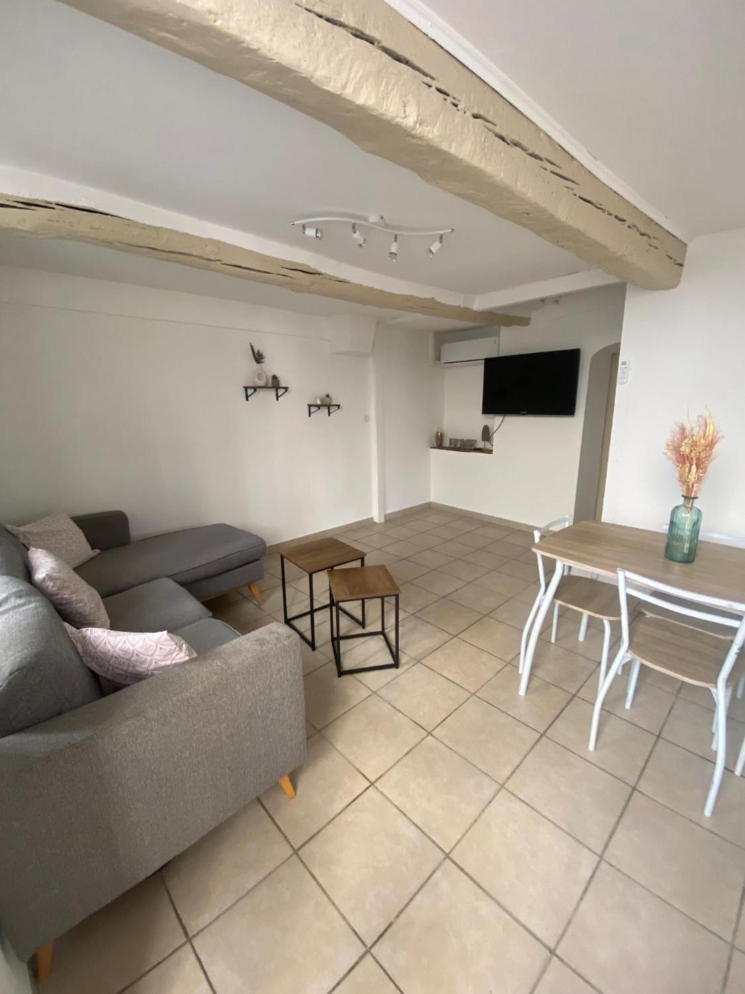 Maison De Village Courthezon Ngoại thất bức ảnh