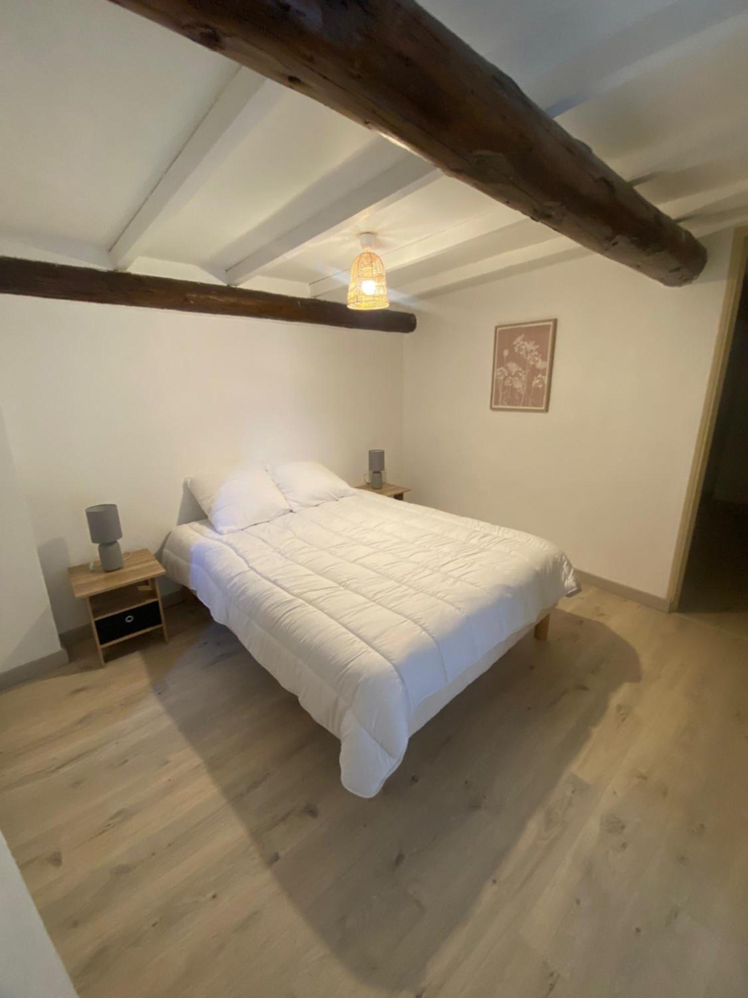 Maison De Village Courthezon Ngoại thất bức ảnh